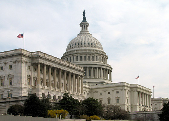 Image for article Члены Конгресса призывают президента США помочь остановить подавление Фалуньгун в Китае