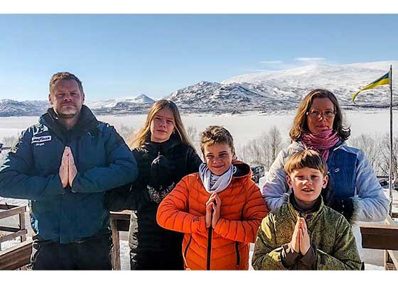 Image for article Практика Фалунь Дафа принесла здоровье и радость шведской семье