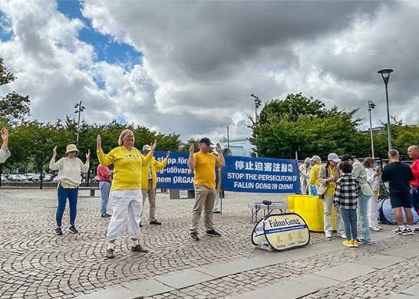 Image for article Швеция. Практикующие Фалуньгун провели мероприятия в трёх городах, призывая прекратить преследование Фалуньгун в Китае
