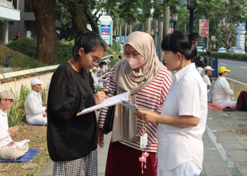 Image for article Индонезия. Практикующие Фалунь Дафа призывают положить конец преследованию