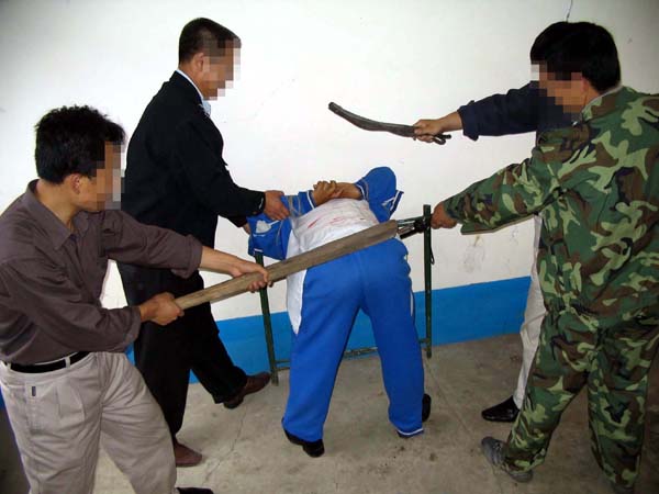 Image for article Практикующих Фалуньгун пытают в тюрьме Цзиньчжун; не менее девяти практикующих погибли от пыток