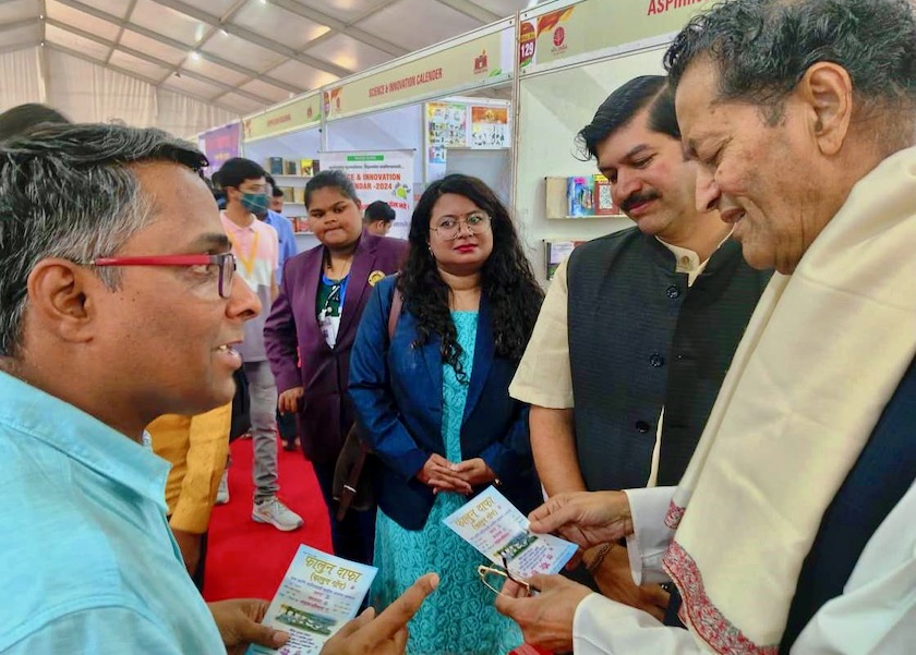 Image for article Индия. Фалунь Дафа представили на первой ежегодной книжной ярмарке в Пуне
