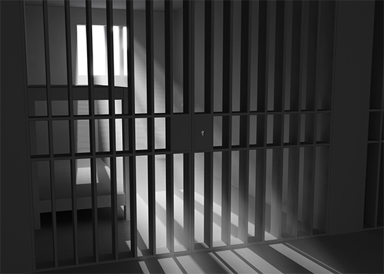 Image for article Двое жителей провинции Ляонин, включая мужа гражданки США, приговорены к длительным срокам заключения и большим штрафам