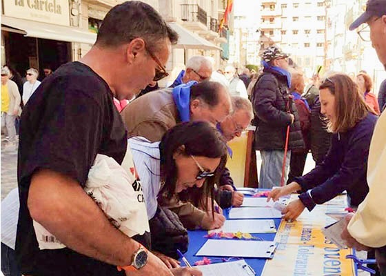 Image for article Испания. Жители города Картахена поддерживают Фалунь Дафа