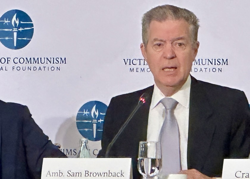 Image for article Американские политики призывают Белый дом встать на защиту Фалуньгун, чтобы сохранить основополагающие принципы нации