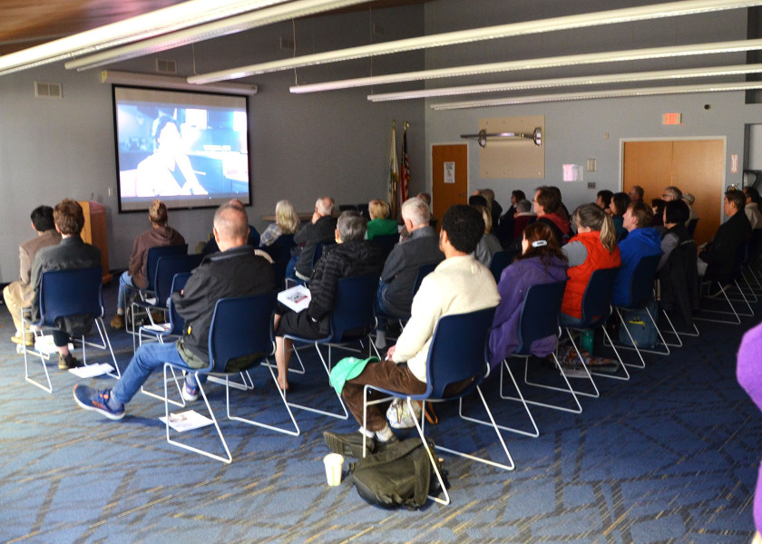 Image for article Документальный фильм «Государственные органы» потряс зрителей в Пенсильвании