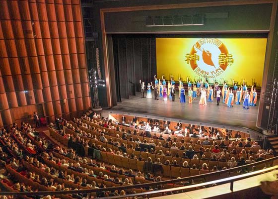 Image for article Труппа Shen Yun выступила с гастролями на трёх континентах во время китайского Нового года. «Это важно для всего мира», – говорят зрители