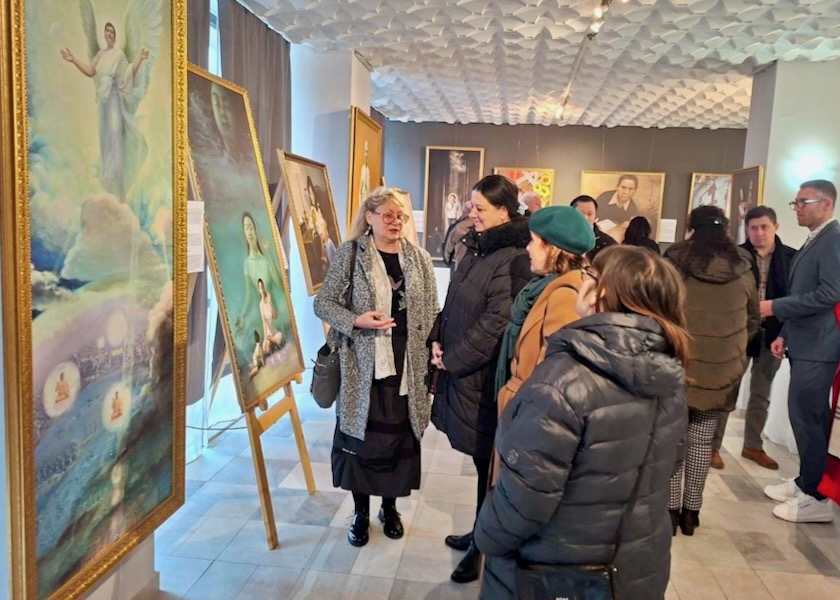Image for article «Сила и красота» перед лицом преследования: «Искусство Чжэнь Шань Жэнь» находит отклик у жителей Болгарии