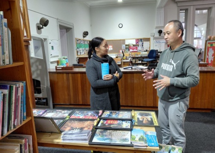 Image for article Кейптаун, Южная Африка. Практикующие отмечают Всемирный День Фалунь Дафа